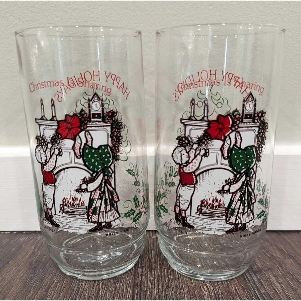Vintage 1980 Holly Hobbie Christmas Deck the Halls Set of Two Glasses